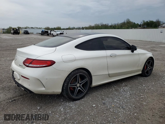 2017 Mercedes-Benz C 300 z VIN WDDWJ4KBXHF341482, wystawiony jako Copart lot #53969185 z przebiegiem 119 121 mil mil oraz Szkoda całkowita • Salvage title. Historia ofert i sprzedaży dostępna na DreamBid. Obrazek 3.