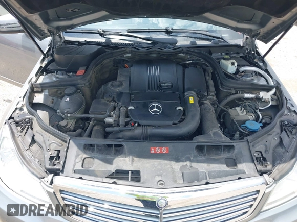 2013 Mercedes-Benz C 250 Sport with VIN WDDGF4HB3DR243125, listed as a IAAI auction lot 42143454 with 122,462 mi miles and . Bid and sale history available at carsss.com. Image 10.