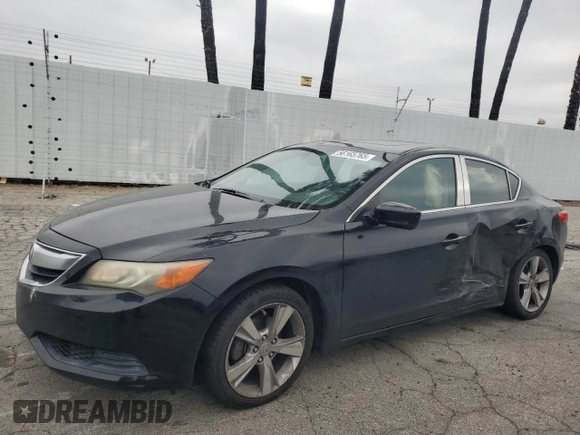 2014 Acura ILX z VIN 19VDE1F38EE012642, wystawiony jako Copart lot #56165765 z przebiegiem 161 706 mil mil oraz Szkoda całkowita • Salvage title. Historia ofert i sprzedaży dostępna na DreamBid. Obrazek 1.