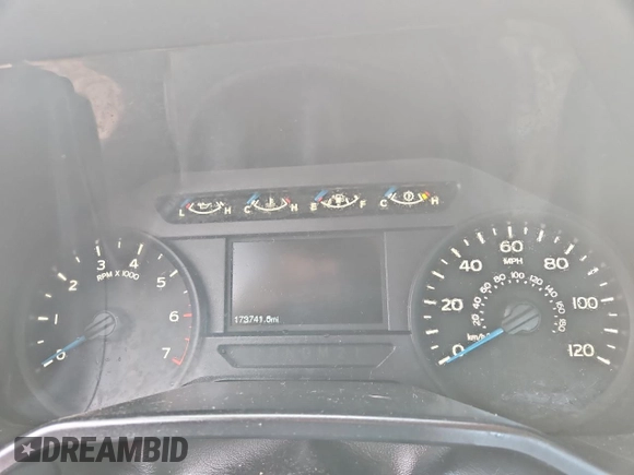 2015 Ford F-150 XLT with VIN 1FTFX1EFXFKD70393, listed as a Copart auction lot 51320365 with 173,741 mi miles and Salvage title. Bid and sale history available at DreamBid. Image 9.