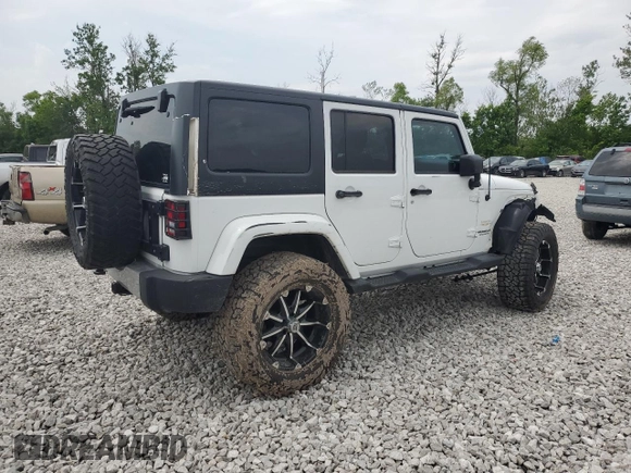 2014 Jeep Wrangler Unlimited Sahara with VIN 1C4BJWEG8EL266340, listed as a Copart auction lot 57809465 with 121,191 mi miles and Salvage title. Bid and sale history available at DreamBid. Image 3.