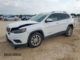 2019 Jeep Cherokee Latitude z VIN 1C4PJLCB2KD307482, wystawiony jako Copart lot #59474485 z przebiegiem 69 628 mil mil oraz Szkoda całkowita • Salvage title. Historia ofert i sprzedaży dostępna na DreamBid. Obrazek 1.