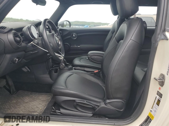 2014 MINI Hardtop with VIN WMWXM5C53ET936172, listed as a Copart auction lot 64183805 with 44,783 mi miles and Salvage title. Bid and sale history available at DreamBid. Image 7.