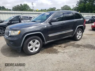 2011 Jeep Grand Cherokee Laredo z VIN 1J4RR4GG2BC542896, wystawiony jako Copart lot #57501475 z przebiegiem 189 753 mil mil oraz Tytuł czysty. Historia ofert i sprzedaży dostępna na DreamBid. Obrazek 1.