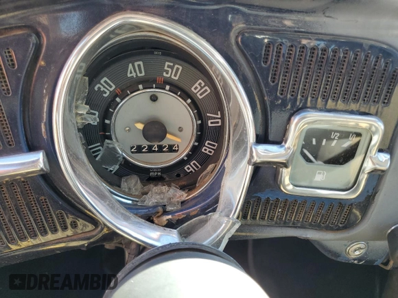 1967 Volkswagen Beetle with VIN 117141737, listed as a Copart auction lot 77373074 with 22,424 mi miles and Salvage Title. Bid and sale history available at DreamBid. Image 9.