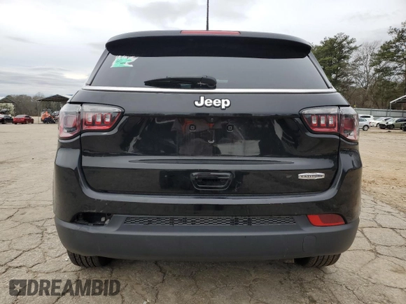 2022 Jeep Compass Altitude with VIN 3C4NJCBB4NT218584, listed as a Copart auction lot 46236294 with 25,805 mi miles and Salvage title. Bid and sale history available at DreamBid. Image 6.