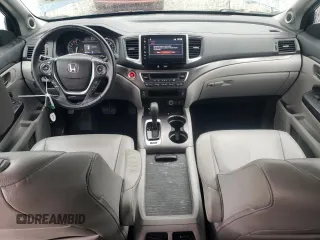 2017 Honda Pilot EX-L with VIN 5FNYF6H50HB087738, listed as a Copart auction lot 52154535 with 62,793 mi miles and Salvage Title. Bid and sale history available at DreamBid. Image 8.