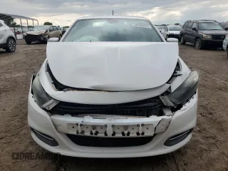 2015 Dodge Dart SXT with VIN 1C3CDFBB2FD306593, listed as a Copart auction lot 58909445 with 131,018 mi miles and Salvage title. Bid and sale history available at DreamBid. Image 5.