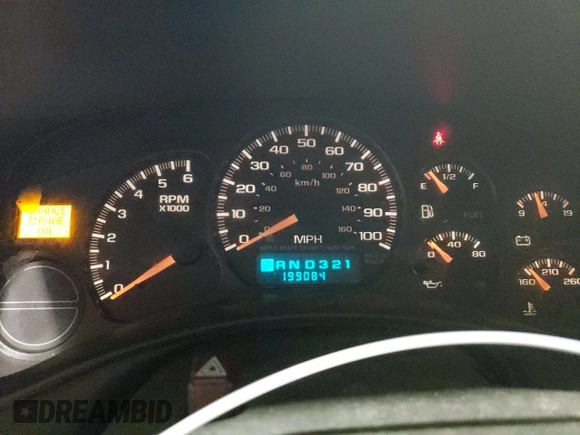 2002 Chevrolet Suburban Z71 с VIN 3GNFK16ZX2G272867, выставлен на аукционе Copart как лот 55130875 с пробегом 199 084 миль миль и Списание • Salvage title. История ставок и продаж доступна на DreamBid. Изображение 9.