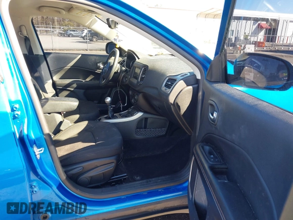 2018 Jeep Compass Sport с VIN 3C4NJDAB1JT409879, выставлен на аукционе IAAI как лот 41505845 с пробегом 84 486 миль миль и . История ставок и продаж доступна на DreamBid. Изображение 5.