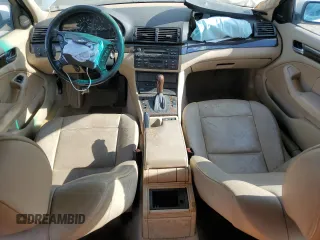 2003 BMW 3 Series 325i with VIN WBAEV334X3KL82454, listed as a Copart auction lot 82463474 with 180,919 mi miles and Salvage Title. Bid and sale history available at carsss.com. Image 8.
