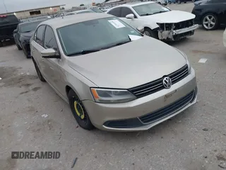 2013 Volkswagen Jetta SE z VIN 3VWDP7AJXDM239102, wystawiony jako IAAI lot #42306088 z przebiegiem 189 620 mil mil oraz . Historia ofert i sprzedaży dostępna na DreamBid. Obrazek 1.