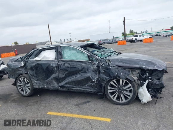 2017 Lincoln MKZ Hybrid Reserve with VIN 3LN6L5MU8HR650861, listed as a IAAI auction lot 42106028 with 89,733 mi miles and . Bid and sale history available at DreamBid. Image 13.