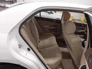 2007 Honda Accord Sdn LX SE with VIN 1HGCM56327A029926, listed as a IAAI auction lot 41974747 with 172,572 mi miles. Bid and sale history available at carsss.com. Image 8.