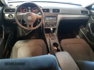 2015 Volkswagen Passat S with VIN 1VWAS7A36FC005031, listed as a Copart auction lot 52231825 with 168,247 mi miles and Clean title. Bid and sale history available at DreamBid. Image 8.