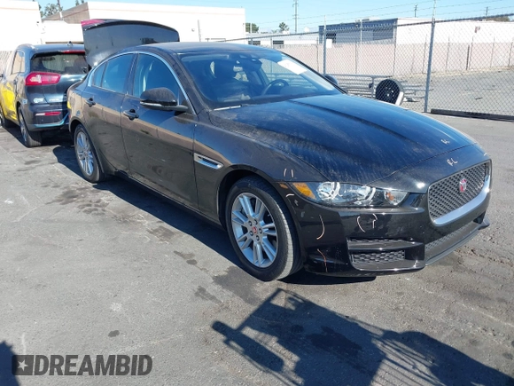 2018 Jaguar XE 25t Premium with VIN SAJAD4FX9JCP29457, listed as a IAAI auction lot 41255109 with 38,419 mi miles. Bid and sale history available at carsss.com. Image 1.