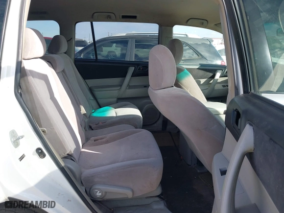 2009 Toyota Highlander with VIN JTEDS41A192085373, listed as a IAAI auction lot 41251958 with 343,397 mi miles. Bid and sale history available at carsss.com. Image 8.