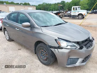 2017 Nissan Sentra SR с VIN 3N1AB7AP4HL649403, выставлен на аукционе IAAI как лот 42337983 с пробегом 102 665 миль миль и . История ставок и продаж доступна на DreamBid. Изображение 1.