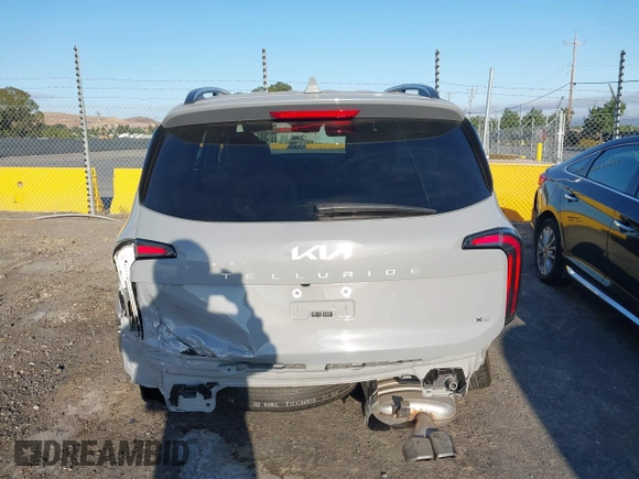 2024 Kia Telluride EX with VIN 5XYP3DGC7RG448286, listed as a IAAI auction lot 42455682 with 16,574 mi miles and . Bid and sale history available at DreamBid. Image 17.
