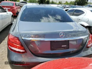 2018 Mercedes-Benz E-Class E 300 with VIN WDDZF4JBXJA346832, listed as a Copart auction lot 49081513 with Not Provided miles. Bid and sale history available at carsss.com. Image 6.