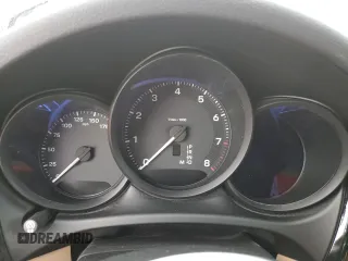 2025 Porsche Macan z VIN WP1AA2A52SLB00527, wystawiony jako Copart lot #47175915 z przebiegiem Nie podano mil oraz Nie do naprawy • Non repairable. Historia ofert i sprzedaży dostępna na DreamBid. Obrazek 9.