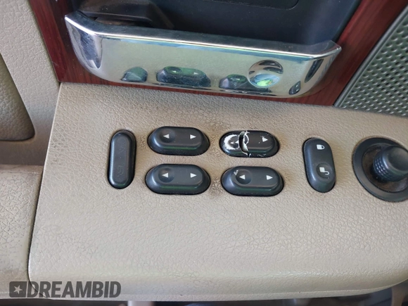 2007 Ford F-150 XL with VIN 1FTPX12V47FB79417, listed as a IAAI auction lot 42375308 with 196,499 mi miles and . Bid and sale history available at DreamBid. Image 6.