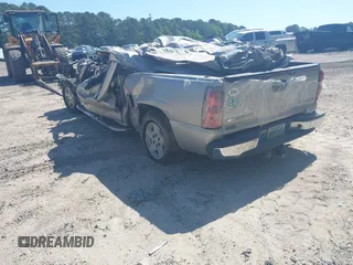 2005 Chevrolet Silverado 1500 LS z VIN 2GCEC13T151344568, wystawiony jako IAAI lot #32429183 z przebiegiem Nie podano mil oraz . Historia ofert i sprzedaży dostępna na DreamBid. Obrazek 3.