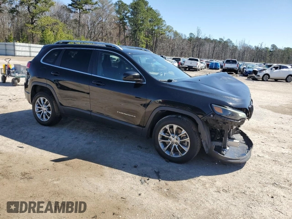 2019 Jeep Cherokee Latitude Plus with VIN 1C4PJLLB4KD202281, listed as a Copart auction lot 48633225 with 153,366 mi miles and Salvage Title. Bid and sale history available at DreamBid. Image 4.