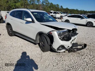 2022 BMW X1 sDrive28i with VIN WBXJG7C07N5V29446, listed as a Copart auction lot 81912684 with 46,234 mi miles and Salvage Title. Bid and sale history available at carsss.com. Image 4.