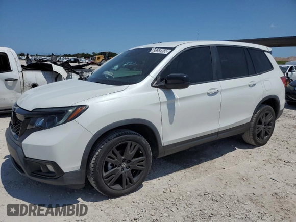 2021 Honda Passport Sport z VIN 5FNYF8H23MB013015, wystawiony jako Copart lot #55984385 z przebiegiem 52 391 mil mil oraz Nie do naprawy • Non repairable. Historia ofert i sprzedaży dostępna na DreamBid. Obrazek 1.