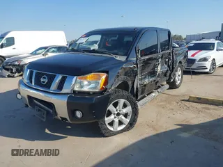 2008 Nissan Titan SE with VIN 1N6BA07D38N346909, listed as a IAAI auction lot 41678706 with 321,104 mi miles. Bid and sale history available at carsss.com. Image 2.
