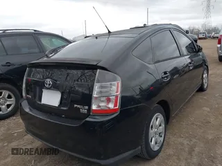 2005 Toyota Prius with VIN JTDKB20U153120011, listed as a IAAI auction lot 41855417 with 231,838 mi miles. Bid and sale history available at carsss.com. Image 4.