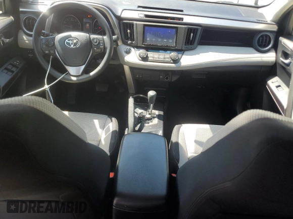 2018 Toyota RAV4 XLE with VIN JTMWFREV7JD119143, listed as a Copart auction lot 52576915 with 56,947 mi miles and Salvage Title. Bid and sale history available at carsss.com. Image 8.