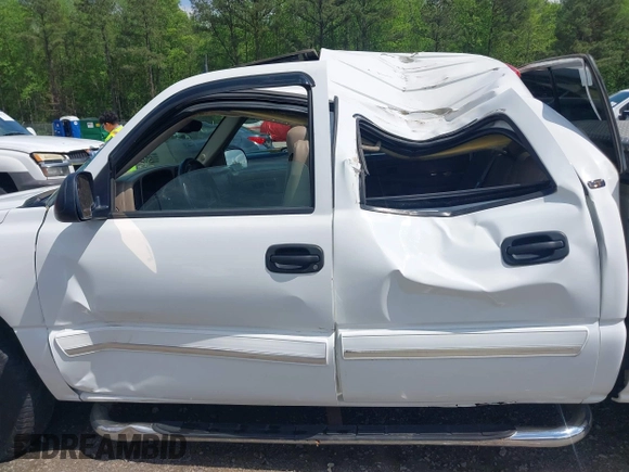 2005 Chevrolet Silverado 1500 LS with VIN 2GCEC13T751366249, listed as a IAAI auction lot 41986002 with 194,795 mi miles and . Bid and sale history available at DreamBid. Image 15.