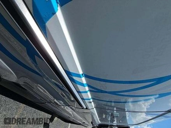2018 Ford Transit с VIN 1FTYR2CM1JKB10502, выставлен на аукционе IAAI как лот 42849107 с пробегом 249 727 миль миль и . История ставок и продаж доступна на DreamBid. Изображение 10.