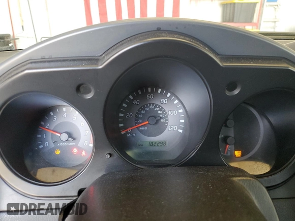 2002 Nissan Xterra XE with VIN 5N1ED28YX2C535995, listed as a Copart auction lot 59713645 with 182,298 mi miles and Salvage title. Bid and sale history available at DreamBid. Image 9.