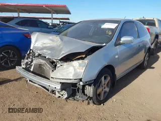 2002 Honda Civic Si with VIN SHHEP33522U304783, listed as a IAAI auction lot 40951604 with 201,101 mi miles and . Bid and sale history available at DreamBid. Image 2.