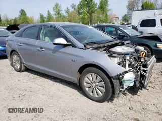 2016 Hyundai Sonata Hybrid SE with VIN KMHE24L12GA012212, listed as a Copart auction lot 49517573 with 115,484 mi miles. Bid and sale history available at carsss.com. Image 4.