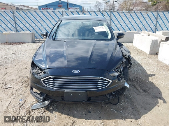 2017 Ford Fusion SE with VIN 3FA6P0H90HR253779, listed as a IAAI auction lot 41893736 with 165,995 mi miles. Bid and sale history available at carsss.com. Image 12.