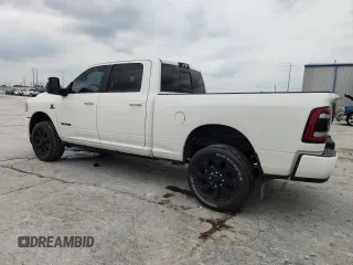 2024 Ram 2500 Laramie z VIN 3C6UR5FL4RG264988, wystawiony jako Copart lot #59959315 z przebiegiem 22 787 mil mil oraz Szkoda całkowita • Salvage title. Historia ofert i sprzedaży dostępna na DreamBid. Obrazek 2.
