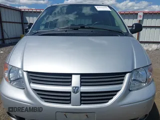 2005 Dodge Caravan SXT с VIN 2D4GP44L25R324539, выставлен на аукционе IAAI как лот 42532136 с пробегом 273 171 миль миль и . История ставок и продаж доступна на DreamBid. Изображение 6.
