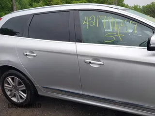 2017 Volvo XC60 Inscription с VIN YV440MRU6H2177633, выставлен на аукционе IAAI как лот 42179657 с пробегом 133 422 миль миль и . История ставок и продаж доступна на DreamBid. Изображение 14.
