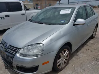2007 Volkswagen Jetta Wolfsburg Edition with VIN 3VWEF71K87M196027, listed as a IAAI auction lot 42804650 with 205,019 mi miles and . Bid and sale history available at DreamBid. Image 6.