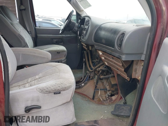 2003 Ford Econoline Cargo Recreational with VIN 1FDRE14W13HA62232, listed as a IAAI auction lot 42105347 with 222,451 mi miles and . Bid and sale history available at DreamBid. Image 5.