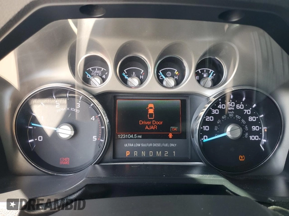 2014 Ford F-250 XL z VIN 1FT7W2BT7EEB51752, wystawiony jako Copart lot #59006855 z przebiegiem 123 104 mil mil oraz Szkoda całkowita • Salvage title. Historia ofert i sprzedaży dostępna na DreamBid. Obrazek 9.