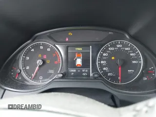 2011 Audi Q5 Premium Plus z VIN WA1LFAFPXBA018485, wystawiony jako IAAI lot #42050334 z przebiegiem 129 936 mil mil oraz . Historia ofert i sprzedaży dostępna na DreamBid. Obrazek 7.