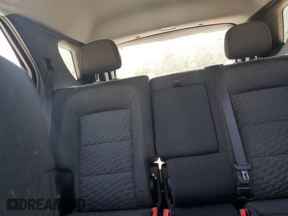 2019 Chevrolet Equinox LT z VIN 2GNAXUEV9K6215776, wystawiony jako Copart lot #57382245 z przebiegiem 78 389 mil mil oraz Szkoda całkowita • Salvage title. Historia ofert i sprzedaży dostępna na DreamBid. Obrazek 10.