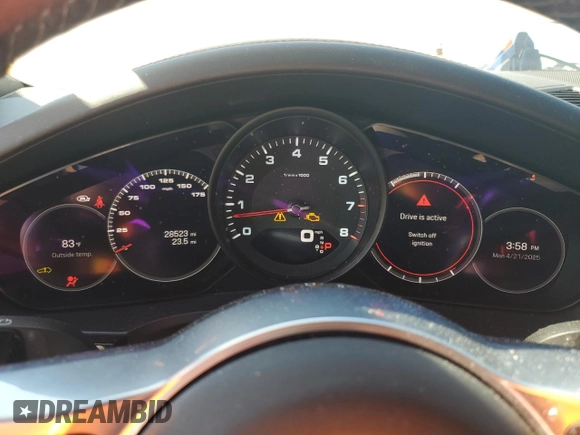 2022 Porsche Cayenne with VIN WP1AA2AY4NDA06108, listed as a Copart auction lot 53921065 with 28,523 mi miles and Salvage title. Bid and sale history available at DreamBid. Image 9.