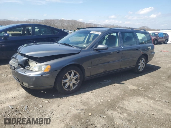 2005 Volvo V70 2.5L Turbo with VIN YV1SW592451510498, listed as a Copart auction lot 54067205 with 244,551 mi miles and Clean Title. Bid and sale history available at carsss.com. Image 1.