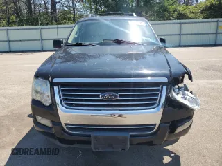 2010 Ford Explorer XLT with VIN 1FMEU7DE0AUA15855, listed as a Copart auction lot 63564325 with 136,144 mi miles and Salvage title. Bid and sale history available at DreamBid. Image 5.